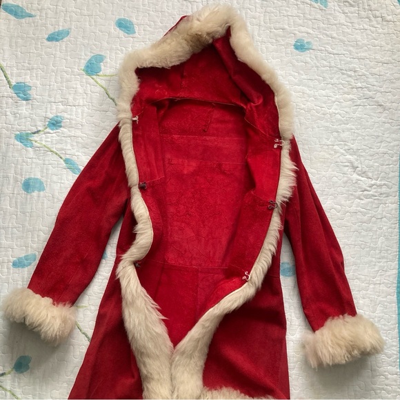 Vintage 1970s Red Suede Penny Lane Coat πΊ - Picture 5 of 6